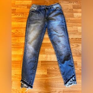 Kancan skinny jeans. Size 11/29. Raw hem. Very little distressing